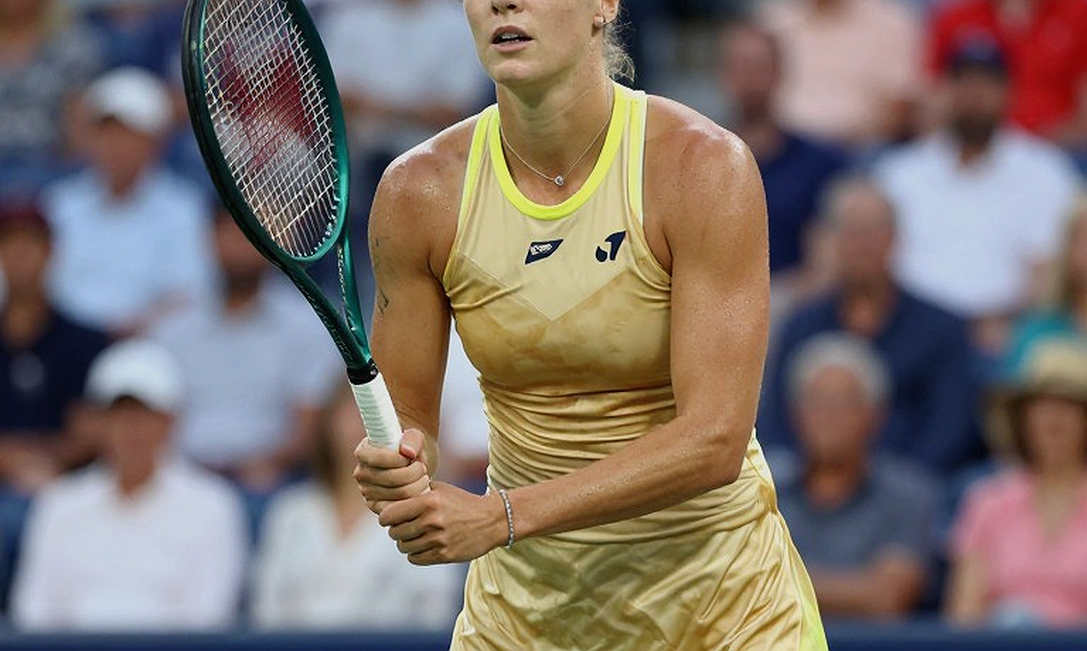 निंगबो का 6-1, 3-6, 6-1: रयबाकिना की जीत और WTA फाइनल्स की खाली सीटों का हिसाब