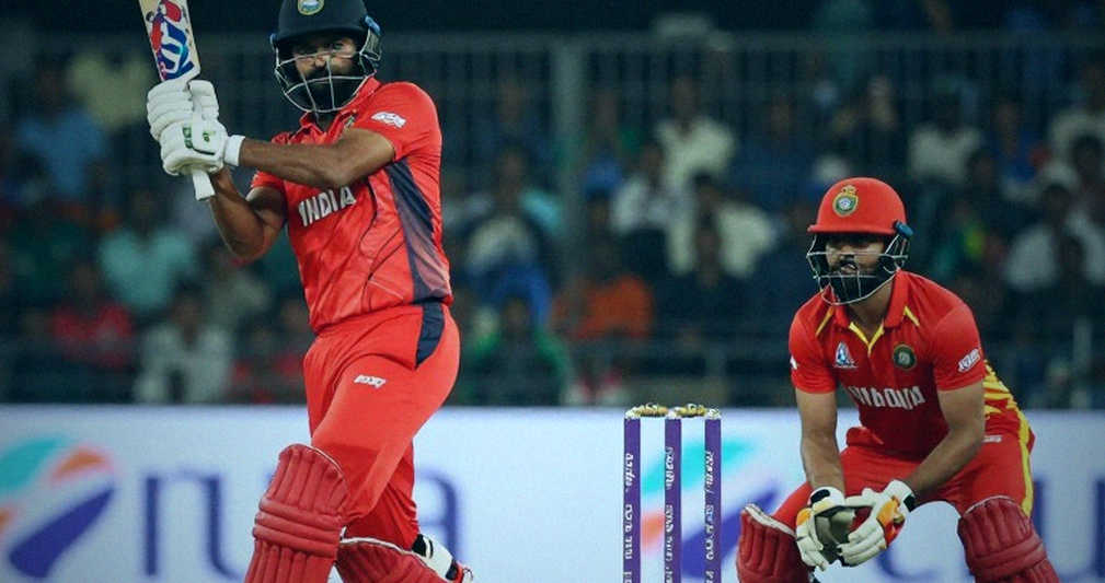निकोला केरी बनीं हॉबार्ट हरिकेन्स की कप्तान: 88 मैच, 85 विकेट — और पतला होता बल्लेबाज़ी क्रम निकोला केरी बनीं हॉबार्ट हरिकेन्स की कप्तान: 88 मैच, 85 विकेट — और पतला होता बल्लेबाज़ी क्रम